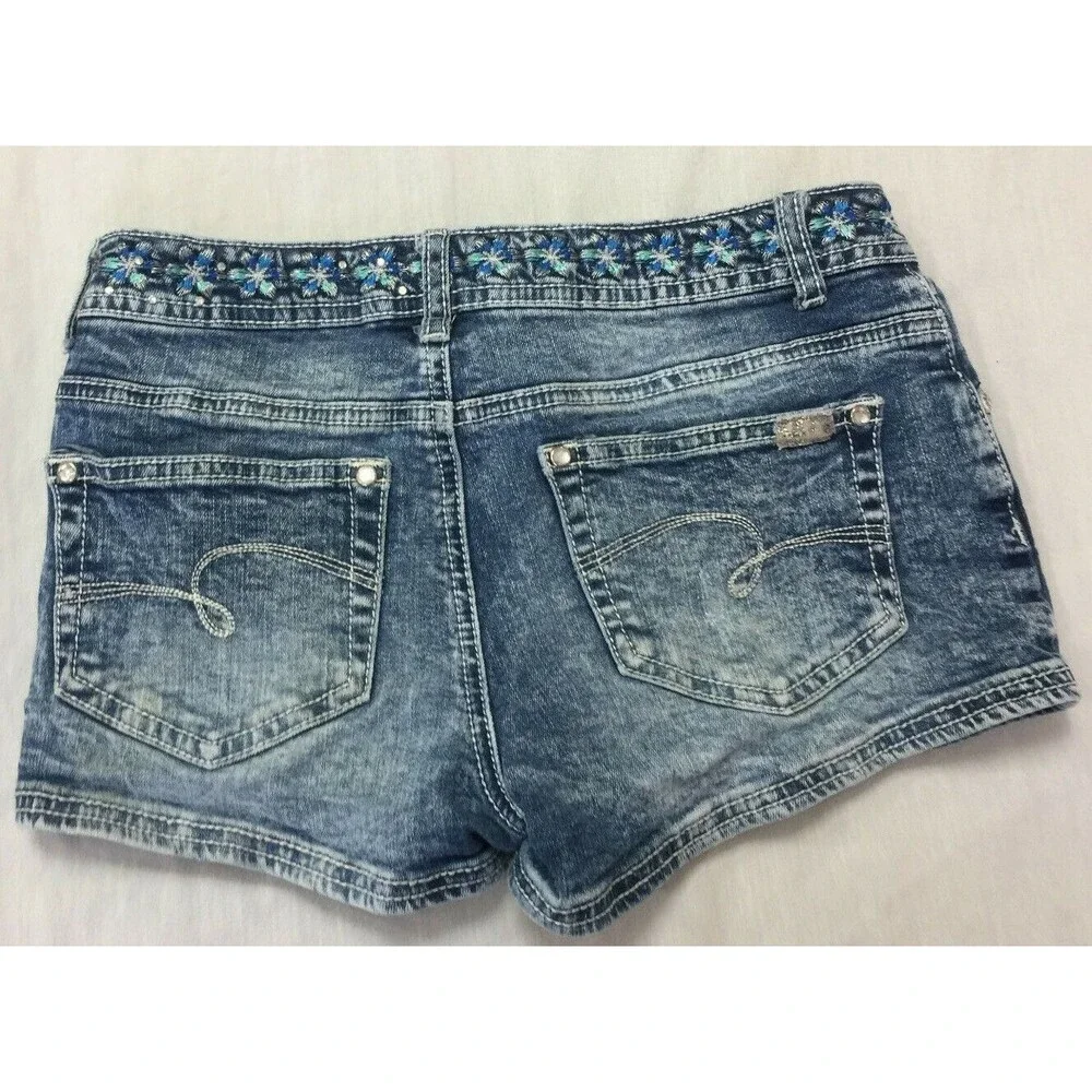 JUSTICE PREMIUM JEANS GIRLS  SHORTS SIZE 10 1/2
